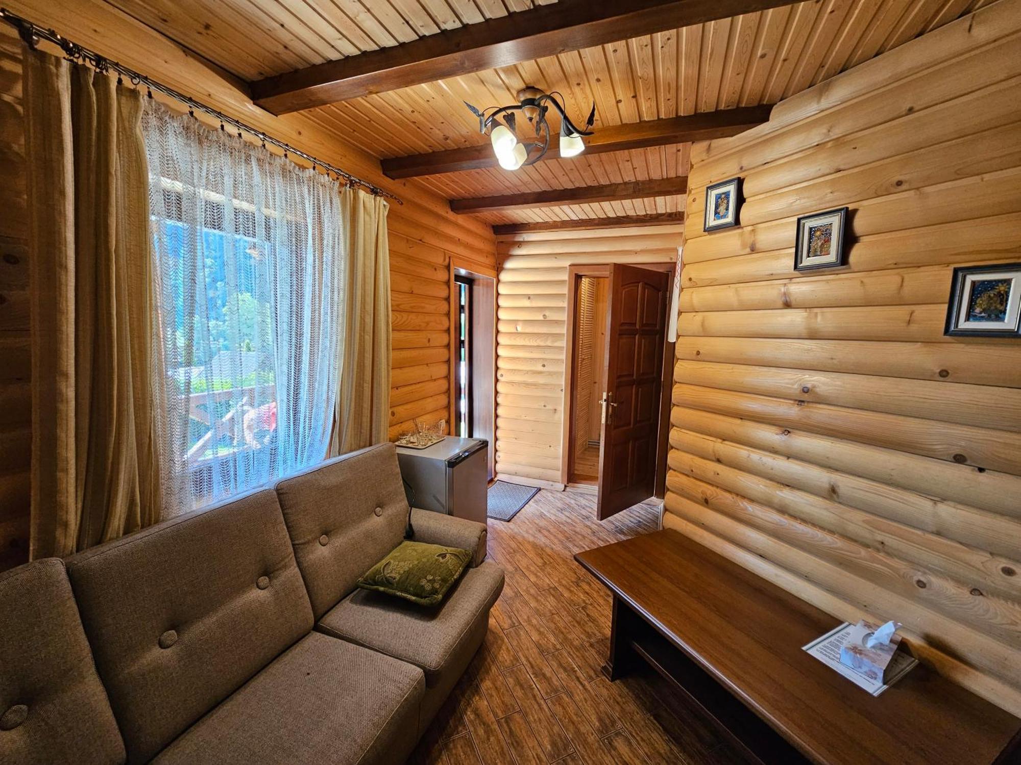 Guesthouse Kolo Druziv Tatariv Ngoại thất bức ảnh