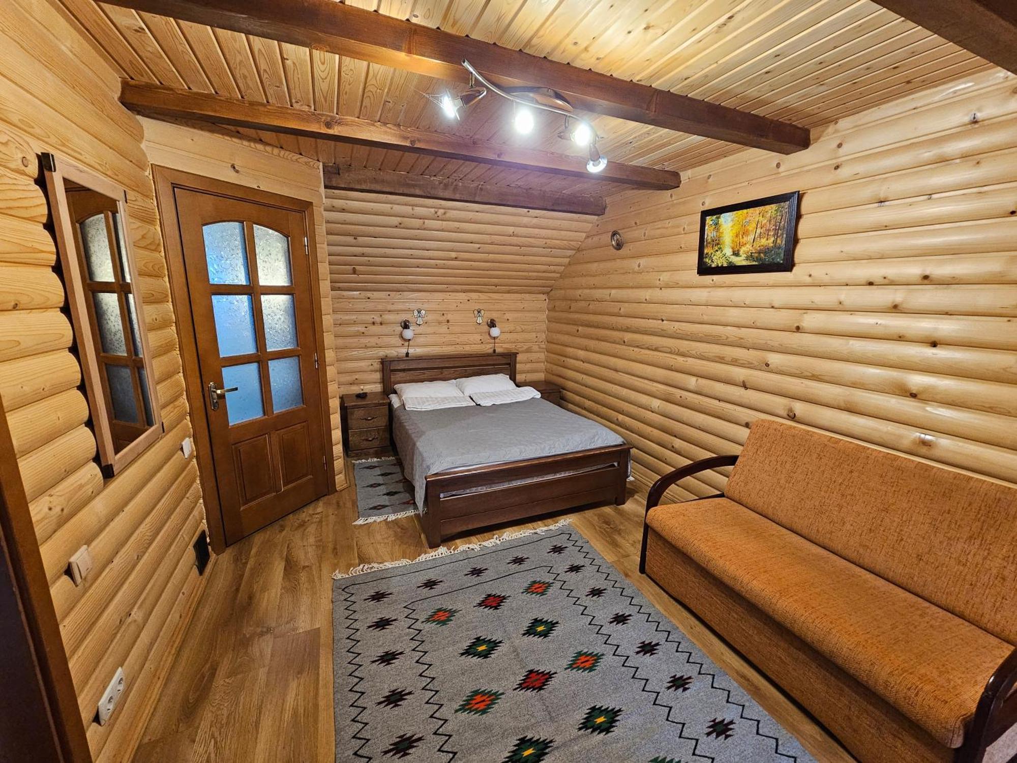 Guesthouse Kolo Druziv Tatariv Ngoại thất bức ảnh