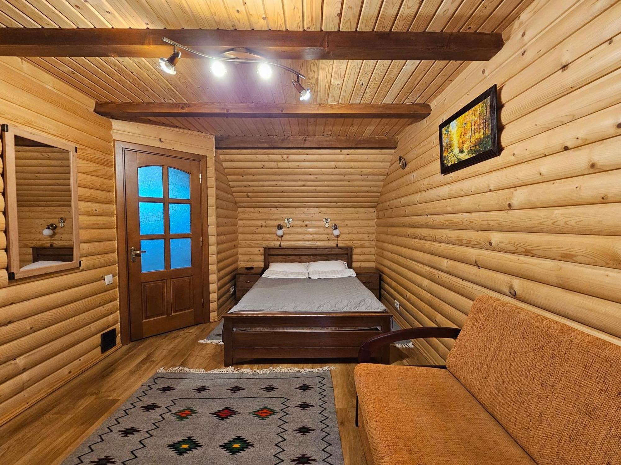 Guesthouse Kolo Druziv Tatariv Ngoại thất bức ảnh