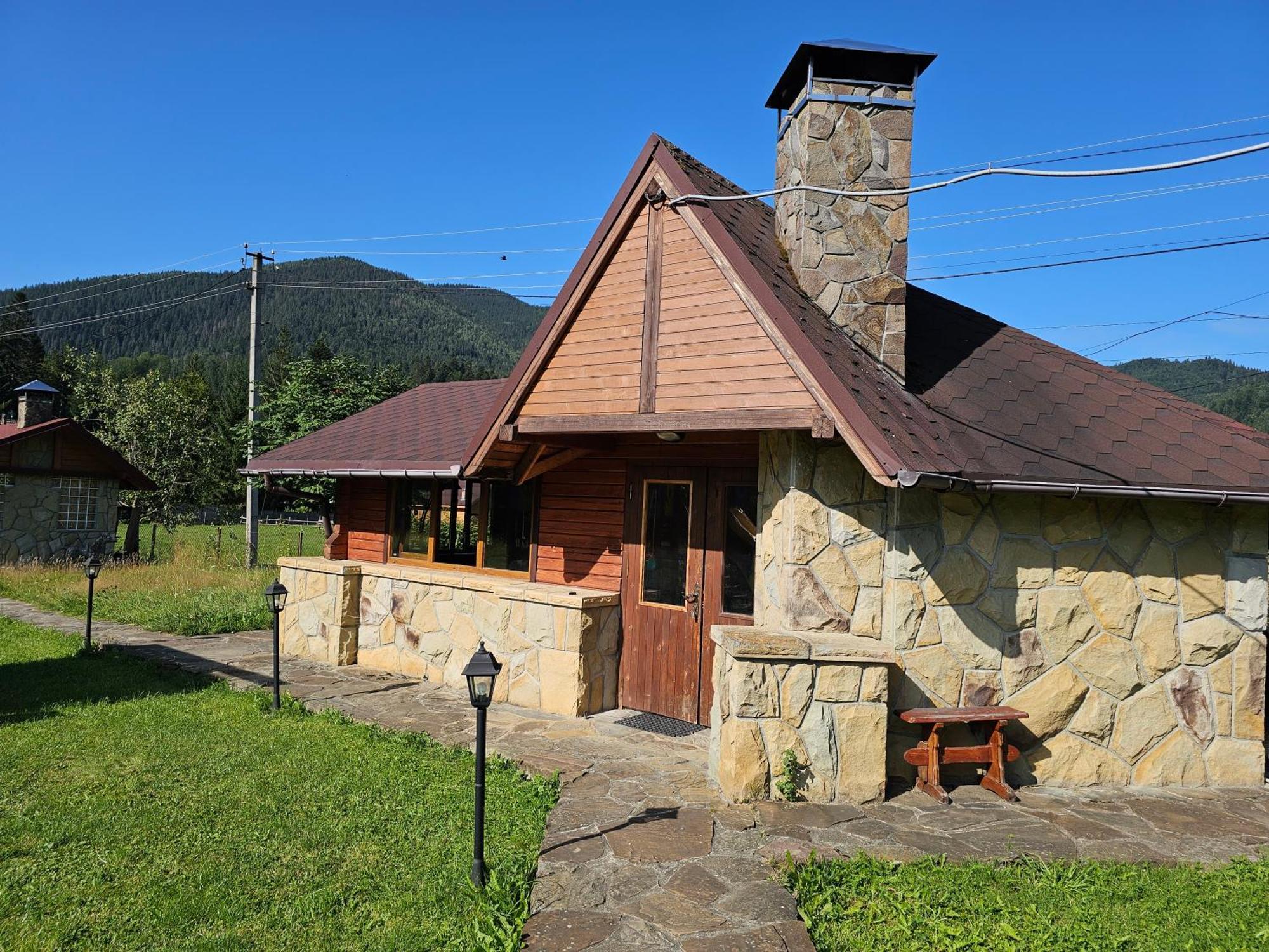 Guesthouse Kolo Druziv Tatariv Ngoại thất bức ảnh