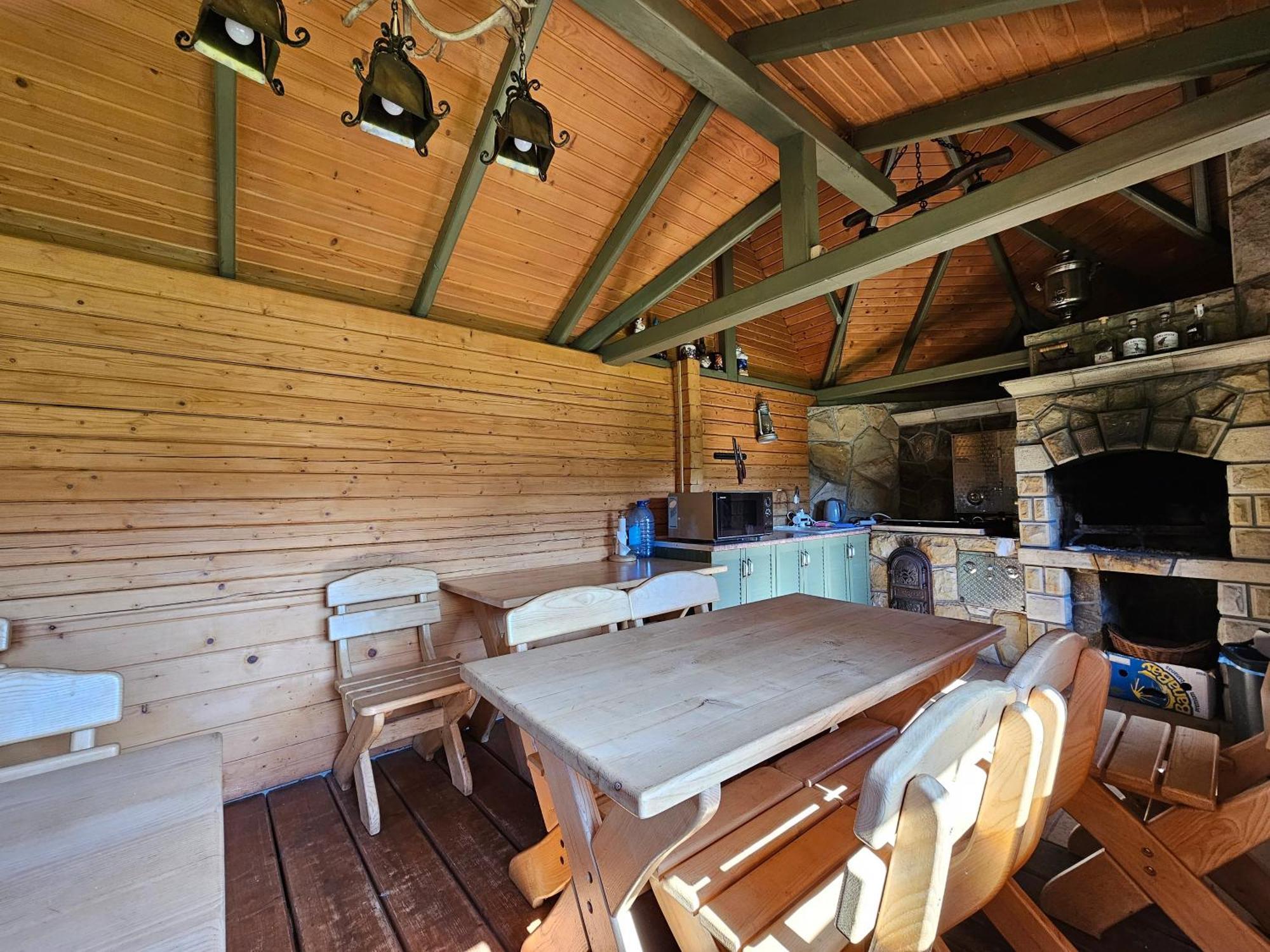 Guesthouse Kolo Druziv Tatariv Ngoại thất bức ảnh