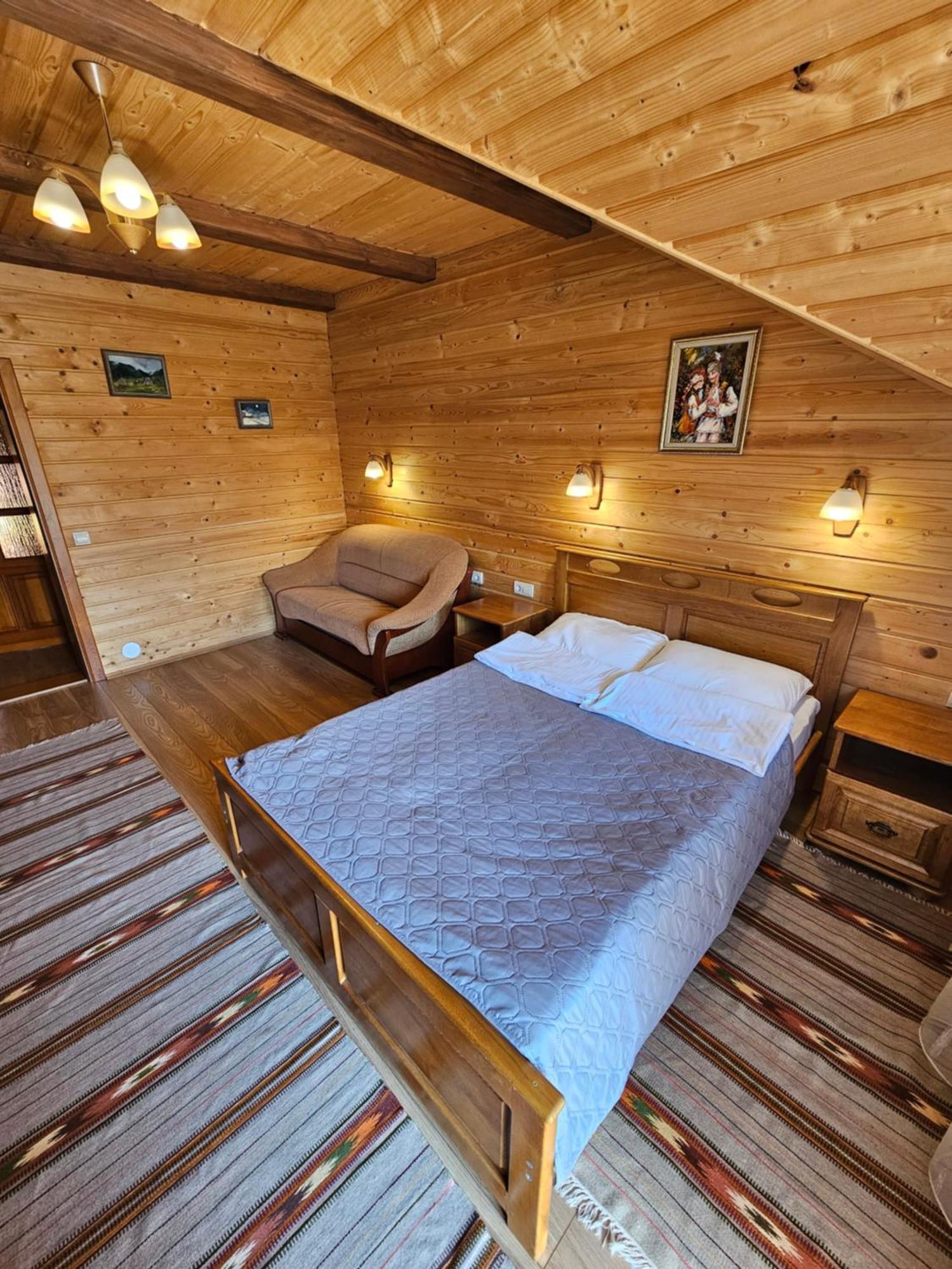 Guesthouse Kolo Druziv Tatariv Ngoại thất bức ảnh